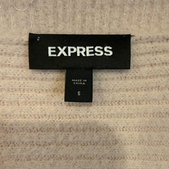 Express Women's V-Neck Sweater in Soft Beige Size Small - Picture 2 of 6